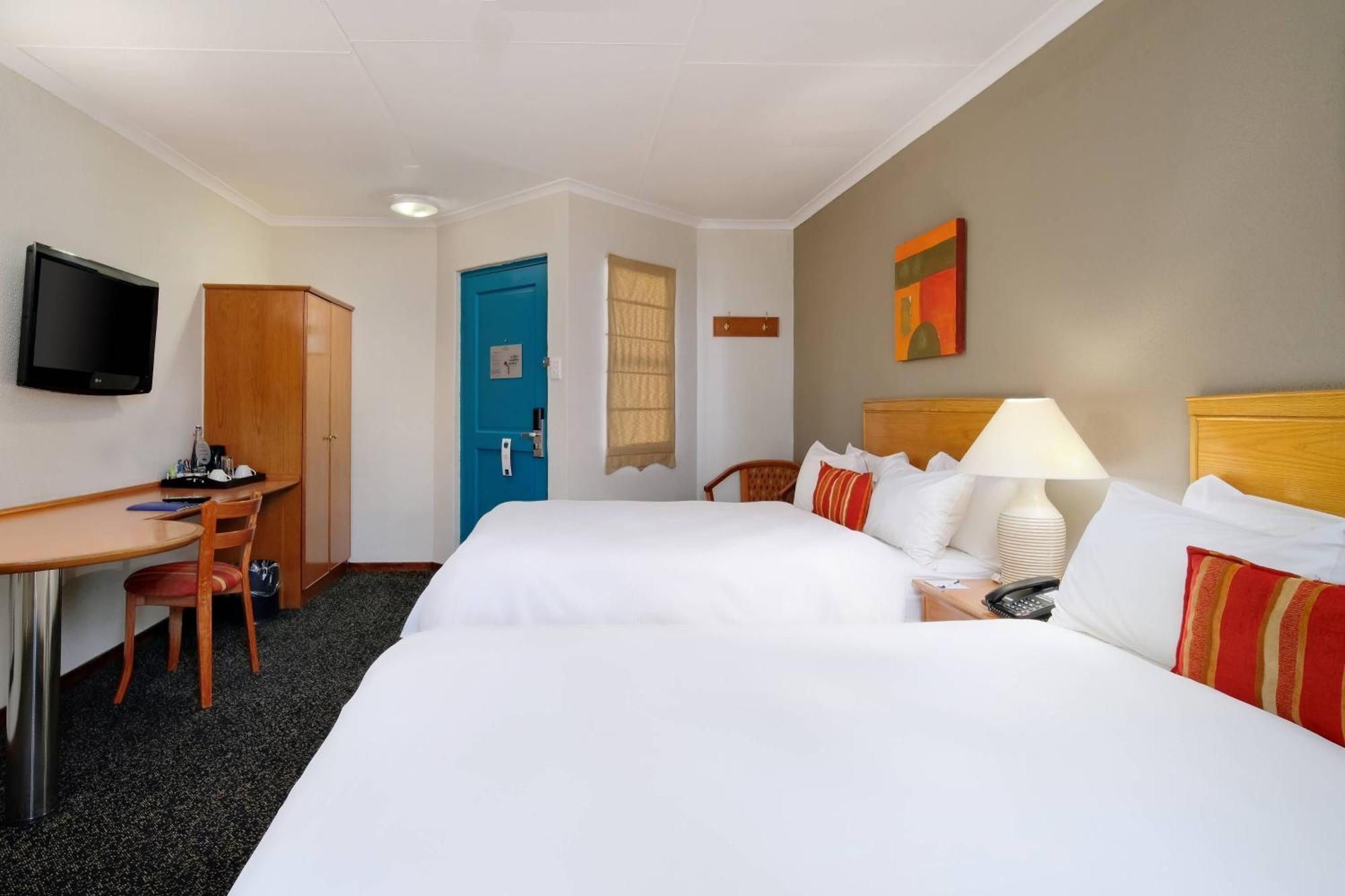 Protea Hotel By Marriott Polokwane Landmark Dış mekan fotoğraf