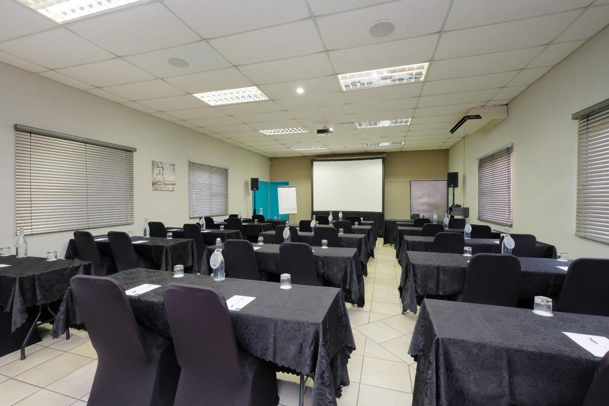 Protea Hotel By Marriott Polokwane Landmark Dış mekan fotoğraf